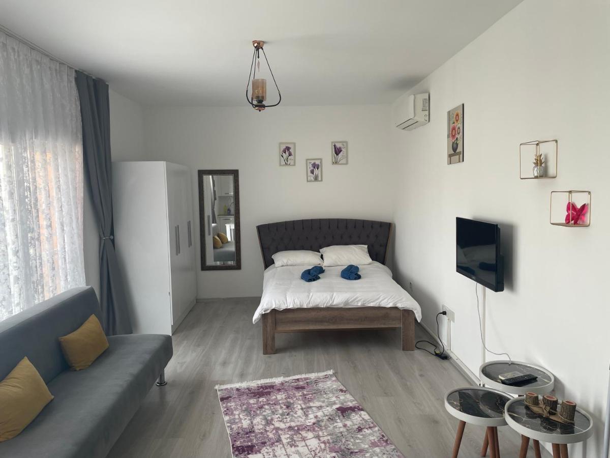 New Studio In The Middle Of Famagusta & Netflix Apartment Exterior photo